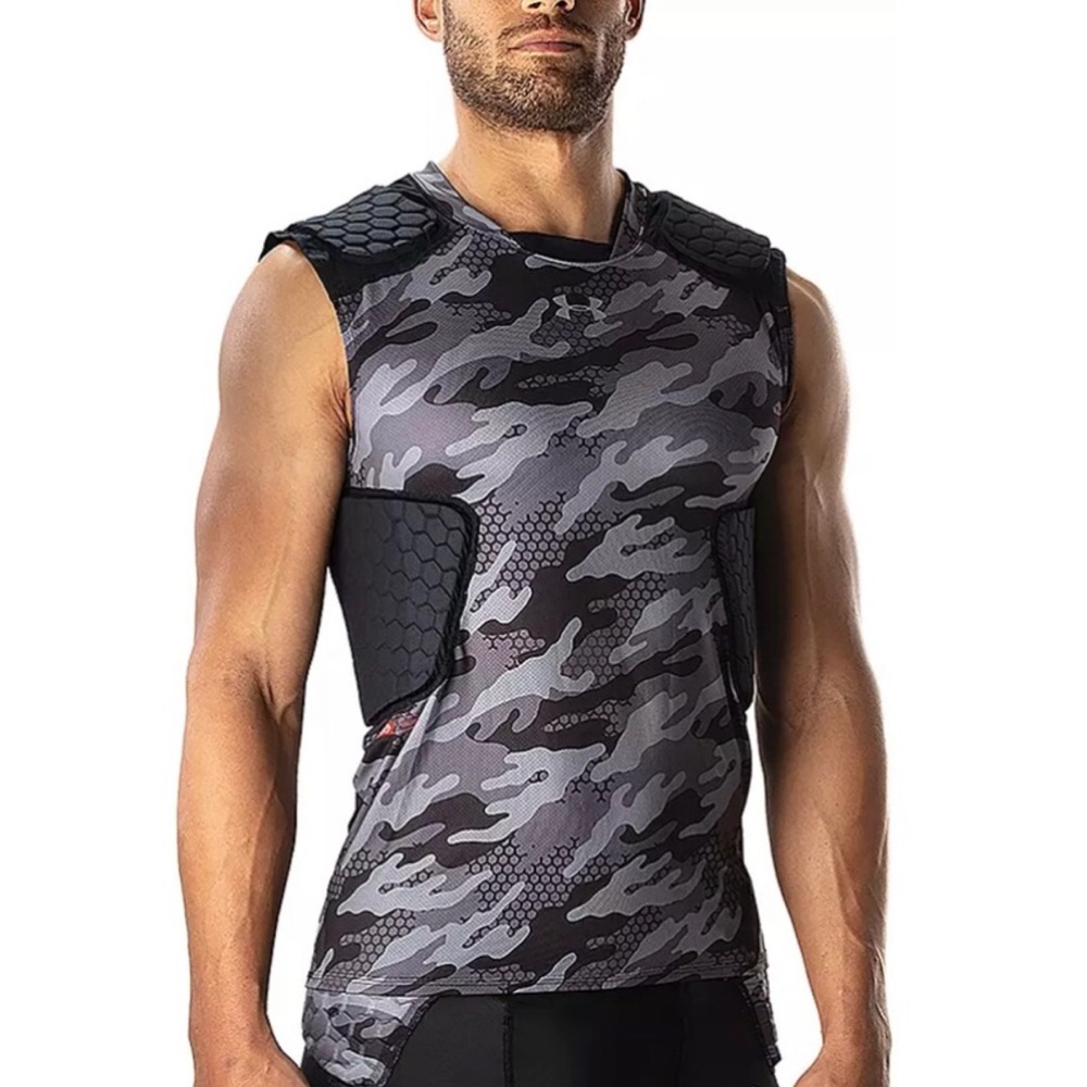 Under Armour Adult Game Day Armour Pro 5-Pad Integrated Shirt Camo Football XL